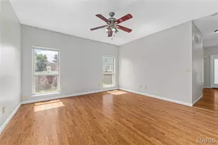 2906 Russet Ct, Florissant, MO 63031 - Photo 17