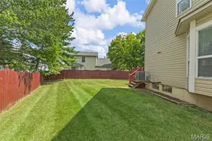 2906 Russet Ct, Florissant, MO 63031 - Photo 11