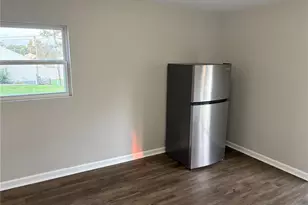 301 Howard Dr, Wentzville, MO 63385 - Photo 9