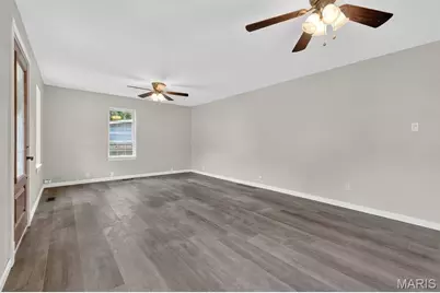 10730 Wurdack Avenue, Saint Louis, MO 63114 - Photo 15