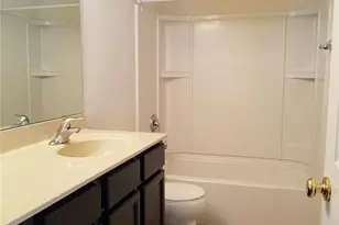 1844 Sterling Oaks Dr, Saint Peters, MO 63376 - Photo 13