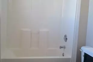 18 W Homefield Point Ct, O'Fallon, MO 63366 - Photo 15