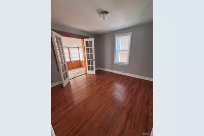 7330 Ahern Avenue, University City, MO 63130 - Photo 9