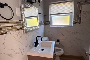 7330 Ahern Ave, University City, MO 63130 - Photo 13