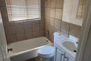 332 Banff Cir, Unincorporated, MO 63137 - Photo 3