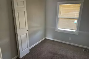 332 Banff Cir, Unincorporated, MO 63137 - Photo 5