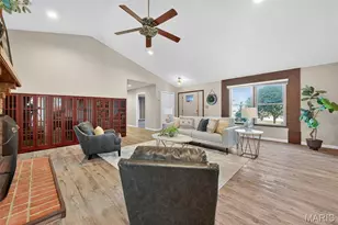 4931 Theiss Rd, Saint Louis, MO 63128 - Photo 7