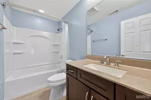 4931 Theiss Rd, Saint Louis, MO 63128 - Photo 39