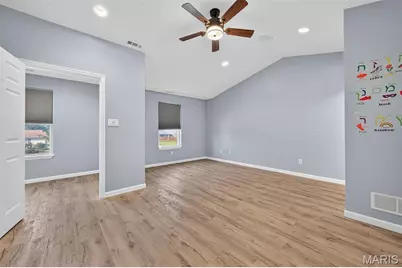 4931 Theiss Road, Saint Louis, MO 63128 - Photo 37