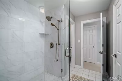 2409 N Ballas Road, Town and Country, MO 63131 - Photo 37