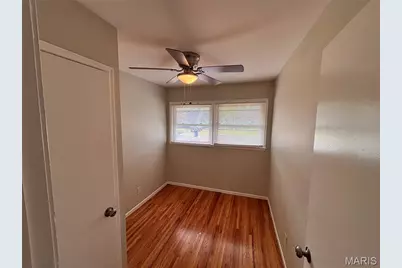 329 Midlothian Road, Unincorporated, MO 63137 - Photo 9