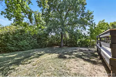 1090 Kinstern Drive, Des Peres, MO 63131 - Photo 33