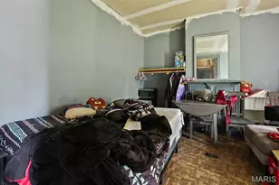 5449 Geraldine Ave, Saint Louis, MO 63115 - Photo 3