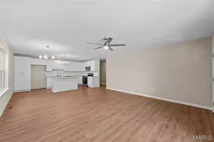 3360 Suncrest Ave, Saint Louis, MO 63114 - Photo 5