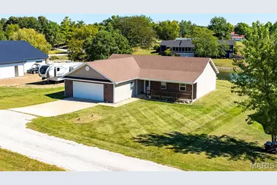 11167 Hulse Drive, Hannibal, MO 63401 - Photo 1