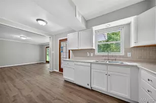 23 Melody Ln S, Saint Charles, MO 63303 - Photo 9