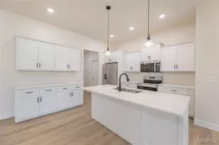 265 Berkshire Dr, Poplar Bluff, MO 63901 - Photo 3