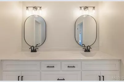 265 Berkshire Drive, Poplar Bluff, MO 63901 - Photo 11