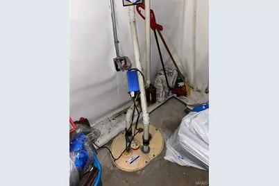 4310 Dardenne Drive, Saint Louis, MO 63120 - Photo 17