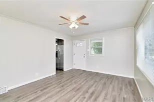 3346 St Joachim Ln, Saint Ann, MO 63074 - Photo 7