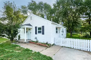 3346 St Joachim Ln, Saint Ann, MO 63074 - Photo 3