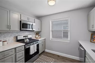 5203 Schollmeyer, Saint Louis, MO 63109 - Photo 9