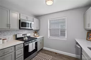 5203 Schollmeyer, Saint Louis, MO 63109 - Photo 9