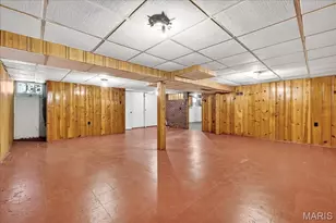 9472 Yorktown Dr, Bellefontaine Neighbors, MO 63137 - Photo 23