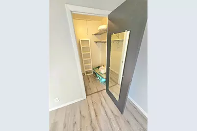 2452 Forest Shadows Drive, Saint Louis, MO 63136 - Photo 9