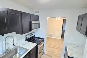 2452 Forest Shadows Dr, Saint Louis, MO 63136 - Photo 13