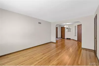 [Address not provided], Saint Louis, MO 63109 - Photo 5