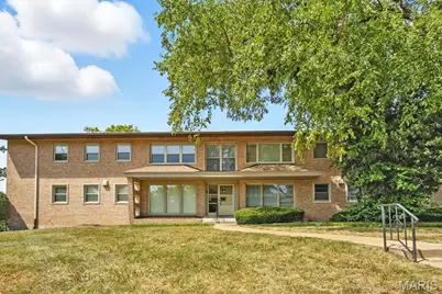 2 Delcrest Court #202, University City, MO 63124 - Photo 1