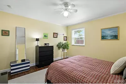 2 Delcrest Court #202, University City, MO 63124 - Photo 17