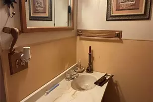 1716 36th St, Hannibal, MO 63401 - Photo 7