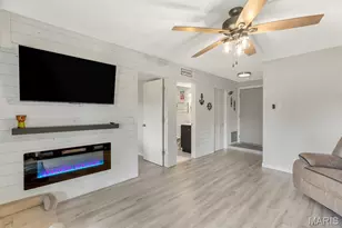 35 Monterey Cypress Dr, Lake Saint Louis, MO 63367 - Photo 5