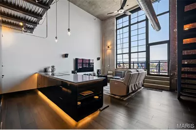 2323 Locust Street #212, Saint Louis, MO 63103 - Photo 9