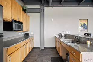 2323 Locust St, Saint Louis, MO 63103 - Photo 37