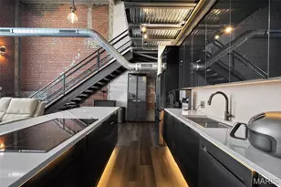 2323 Locust St, Saint Louis, MO 63103 - Photo 11