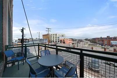2323 Locust Street #212, Saint Louis, MO 63103 - Photo 7