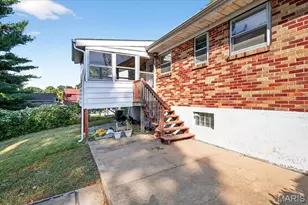 8106 Fawn Ave, Brentwood, MO 63144 - Photo 17