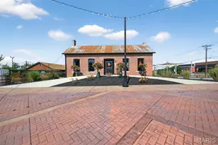 308 Cypress Point Ct, Cottleville, MO 63304 - Photo 33