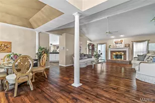 501 Hawthorne Dr, Farmington, MO 63640 - Photo 9