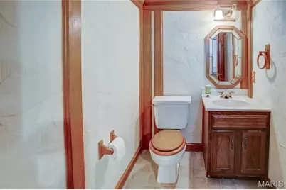 5868 Hightower Drive, Saint Louis, MO 63128 - Photo 55