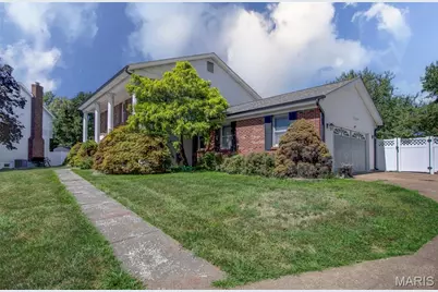 5868 Hightower Drive, Saint Louis, MO 63128 - Photo 9