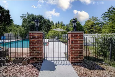 5868 Hightower Drive, Saint Louis, MO 63128 - Photo 71