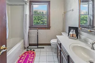 5868 Hightower Dr, Saint Louis, MO 63128 - Photo 41