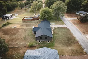 605 Hunters Creek Dr, Lebanon, MO 65536 - Photo 39