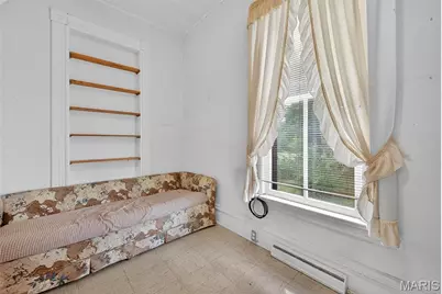 222 W Saint Louis Street, Pacific, MO 63069 - Photo 23