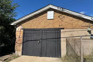 4246 N Taylor Ave, Saint Louis, MO 63115 - Photo 3