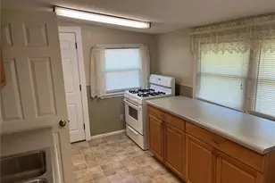 3720 High Dr, Saint Ann, MO 63074 - Photo 15